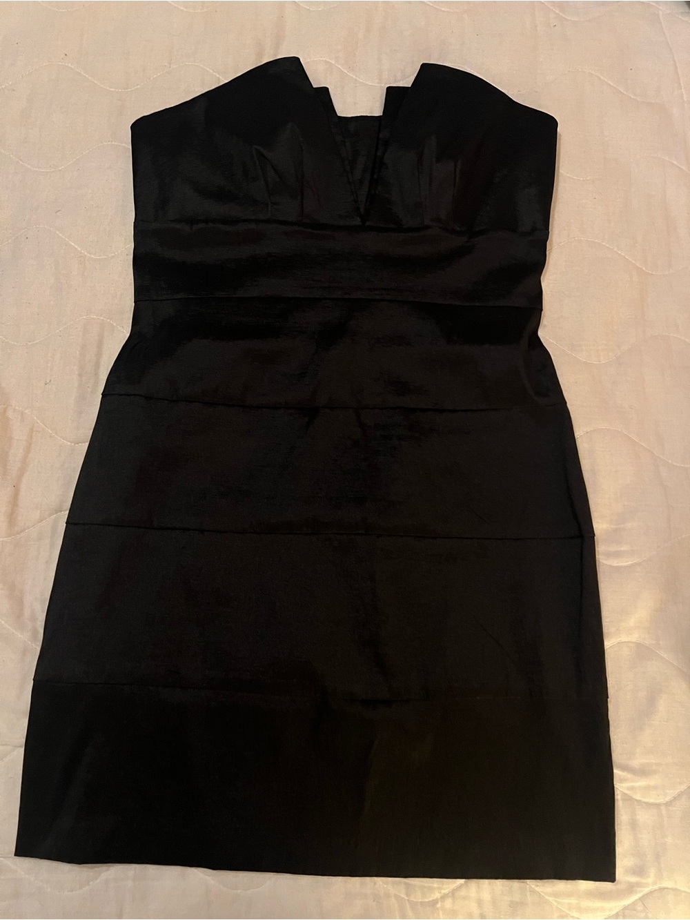 Vintage Scallop Neckline Strapless Black Cocktail Dress by Charlotte Russe (12)